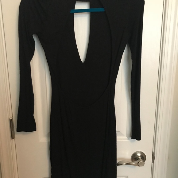 Black mini dress from Lulu's - Picture 3 of 5